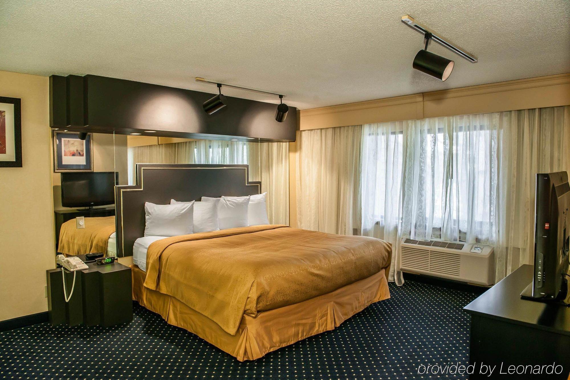 Quality Inn & Suites Goshen Extérieur photo